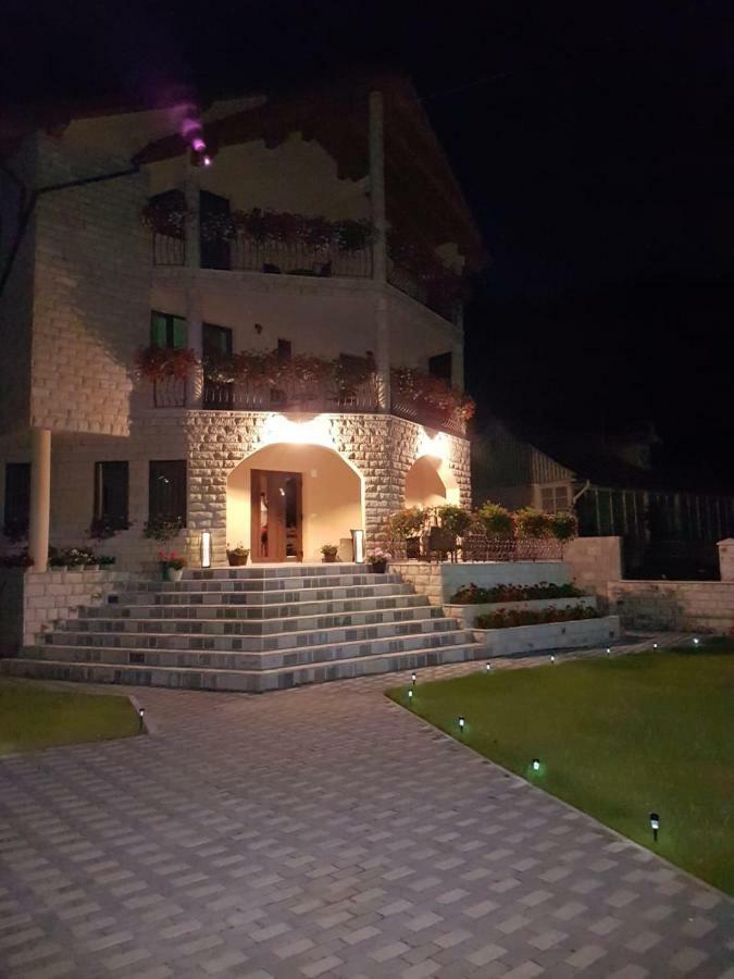 Casa Andra Hotel Szlanikfürdő Kültér fotó