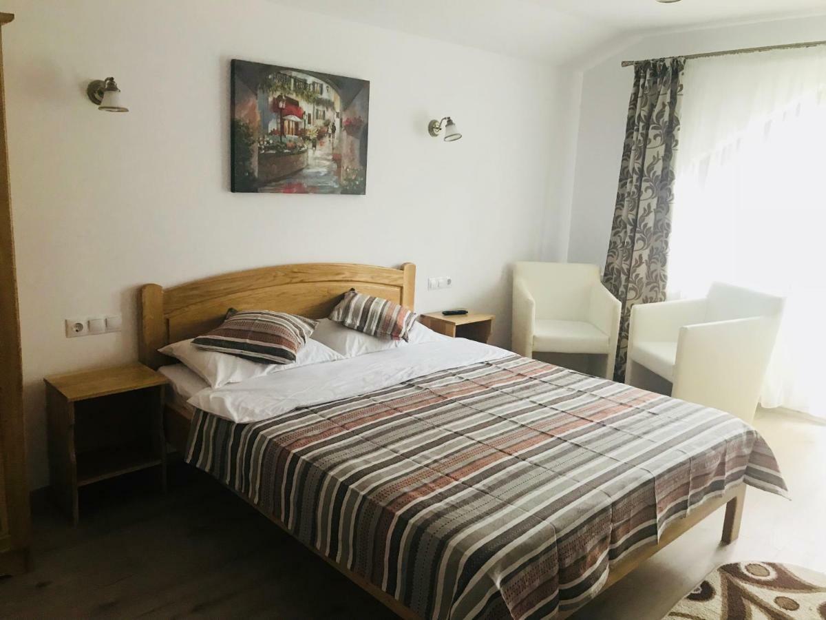 Casa Andra Hotel Szlanikfürdő Kültér fotó